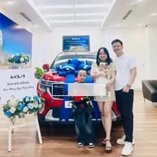 Hoạt động tư vấn và giao xe Kia tại Đà Nẵng 1